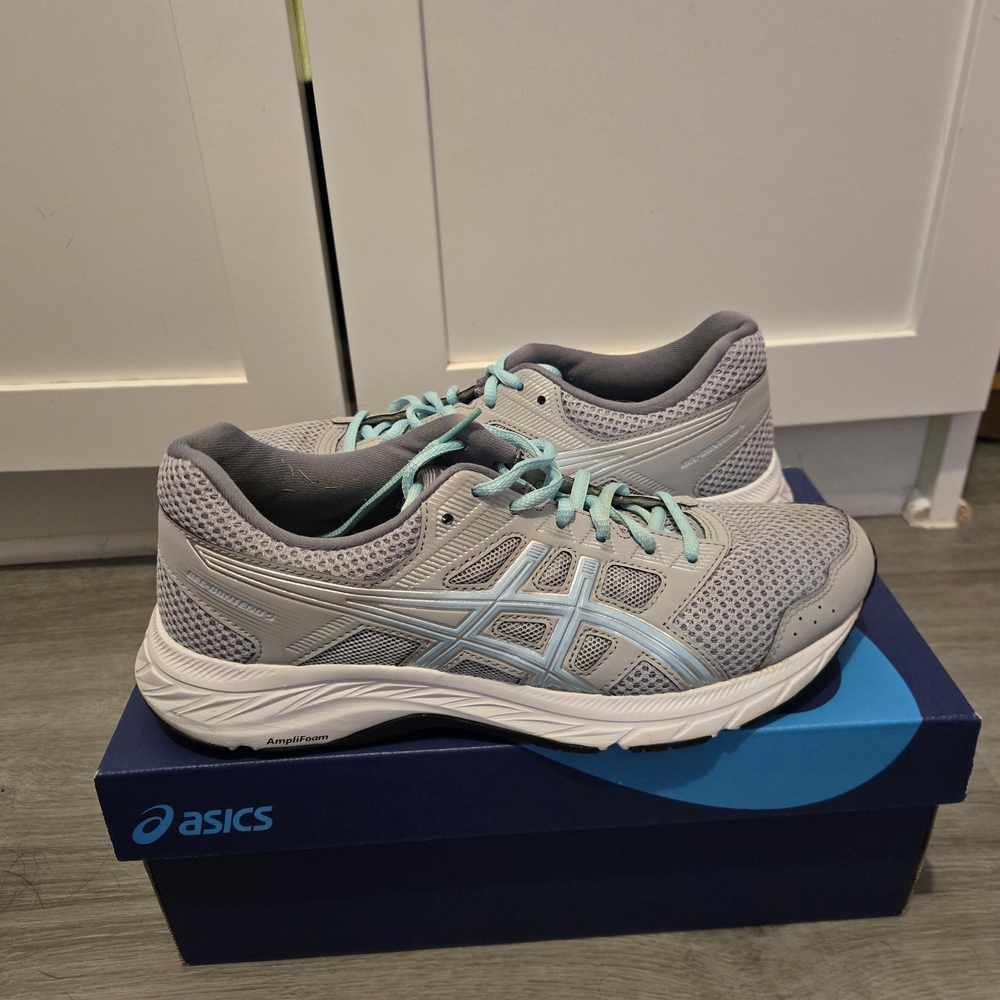 ASICS Women's Light Gray and Blue Sneakers